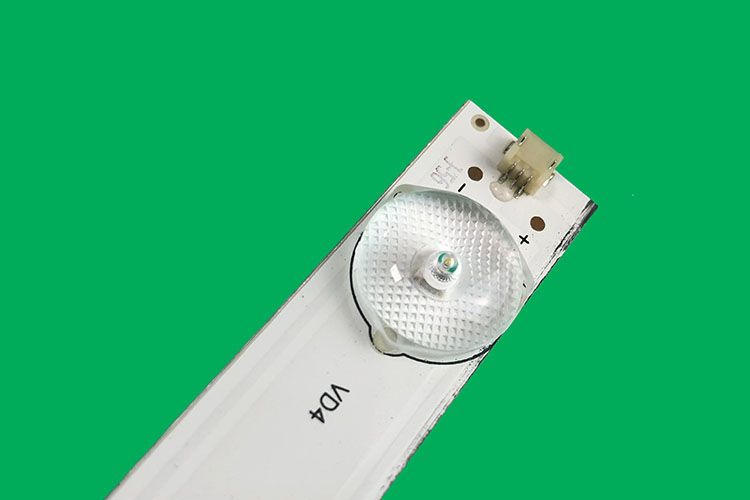 Hisense LED Backligh Strip RSAG7.820.6723 HD500DU-B52 LED50EC520UA